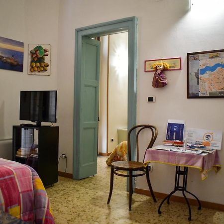 Bed & Breakfast Mare Nostrum Brindisi Exterior photo